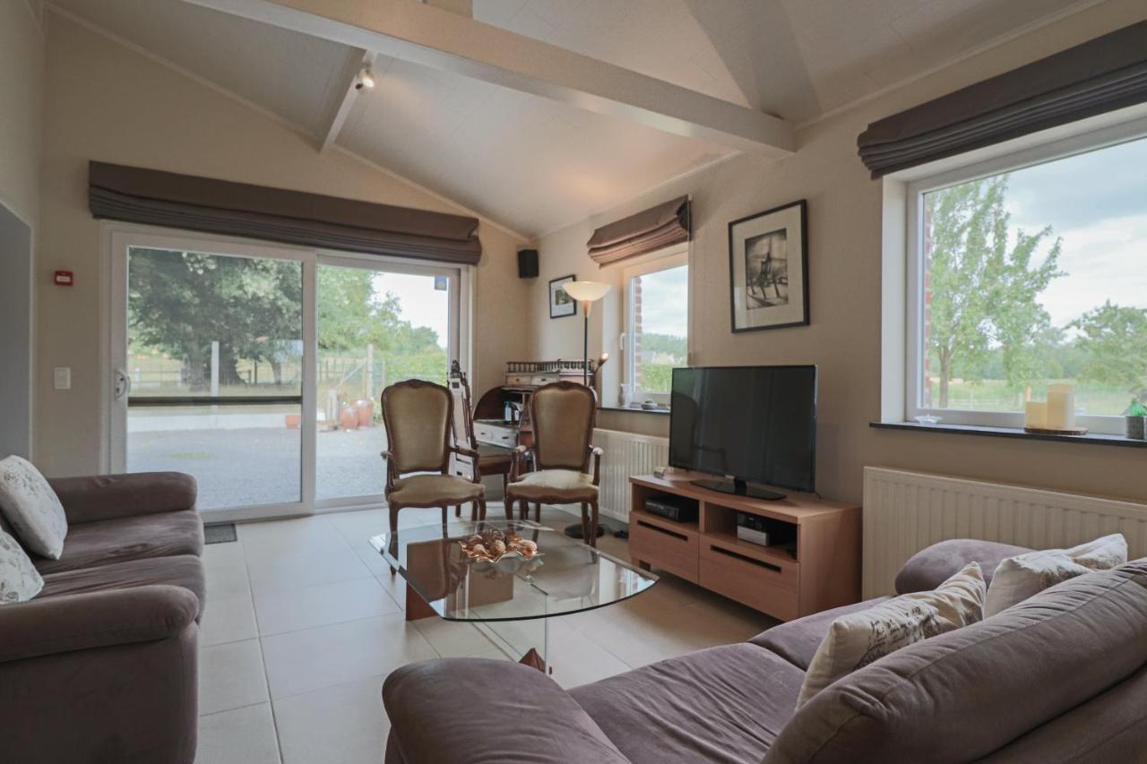 Vakantiewoning Tilia Zottegem ภายนอก รูปภาพ